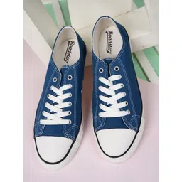 The Roadster Lifestyle Co Men's Canvas Casual Sneakers