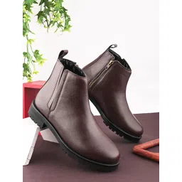 The Roadster Lifestyle Co Women Block Heeled Boots