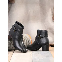 The Roadster Lifestyle Co Women Block-Heeled Casual Boots