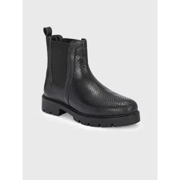 The Roadster Lifestyle Co Women Block-Heeled Chelsea Boots