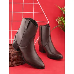 The Roadster Lifestyle Co Women Block Heeled Chelsea Boots