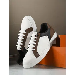 The Roadster Lifestyle Co. Women Brown Round Toe Comfort Insole Lightweight Sneakers