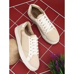 The Roadster Lifestyle Co Women Casual Sneakers