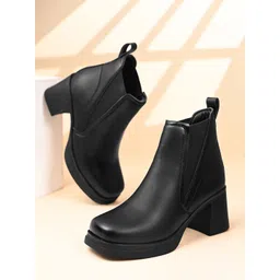 The Roadster Lifestyle Co Women Casual Square-Toe Block-Heeled Chelsea Boots