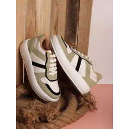 The Roadster Lifestyle Co Women Colorblocked Casual Lace Ups Sneakers