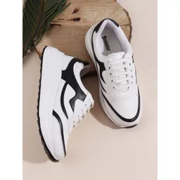 The Roadster Lifestyle Co Women Colourblocked Lace-Ups Round Toe Sneakers