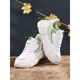 The Roadster Lifestyle Co. Women Colourblocked Walking Sports Shoes