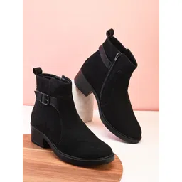 The Roadster Lifestyle Co. Women Heeled Buckle Detail Lightweight Mid-Top Regular Boots