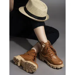 The Roadster Lifestyle Co. Women Heeled Chunky Boots