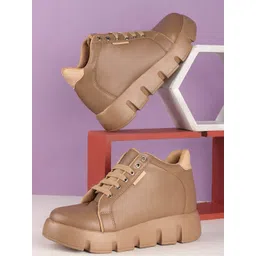 The Roadster Lifestyle Co. Women Lace-Ups Round Toe Mid Top Lightweight Sneakers