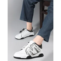 The Roadster Lifestyle Co Women Printed Running Sports Shoes