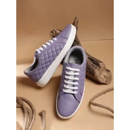 The Roadster Lifestyle Co. Women Quilted Round-Toe Sneakers