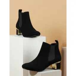 The Roadster Lifestyle Co. Women Round Toe Block-Heeled Chelsea Boots With Zip