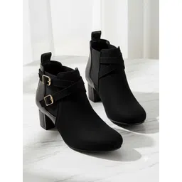 The Roadster Lifestyle Co Women Round Toe Slip-On Casual Boots