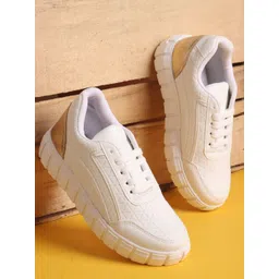 The Roadster Lifestyle Co Women Round Toe Textured Casual Sneakers