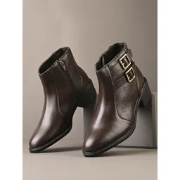 The Roadster Lifestyle Co Women Round Toe Zip -UP Boots