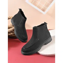 The Roadster Lifestyle Co. Women Slip On Round Toe Blocked Heel Chelsea Boots