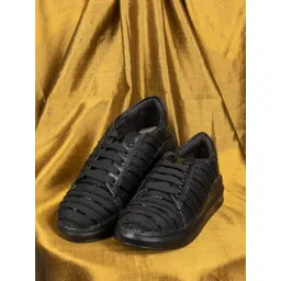 The Saree Sneakers Women Textured Sneakers