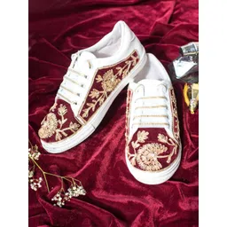 The Saree Sneakers Women Textured Sneakers