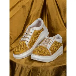 The Saree Sneakers Women Textured Sneakers