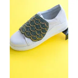 The Saree Sneakers Women's Green Sneakers