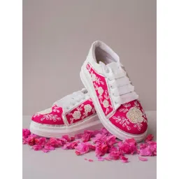 The Saree Sneakers Women's Pink Sneakers