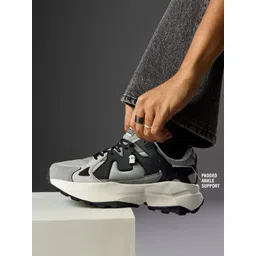 The Souled Store Men Colourblocked Suede Sneakers