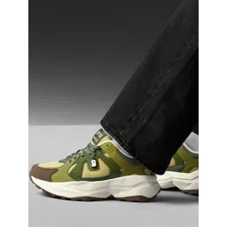 The Souled Store Men Colourblocked Suede Sneakers