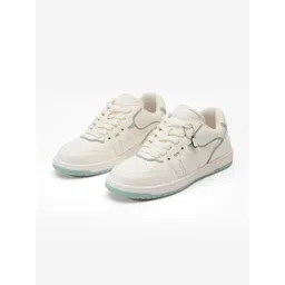 The Souled Store Men Textured Comfort Insole Lightweight Lace-Up Sneakers