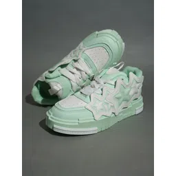 THE WHITE POLE Men Colourblocked Lightweight Memory Foam Contrast Sole Sneakers