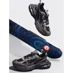 THE WHITE POLE Men Textured Lace Up Lightweight Memory Foam Mesh Sneakers