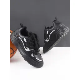 The White Pole Men's Black Casual Sneakers