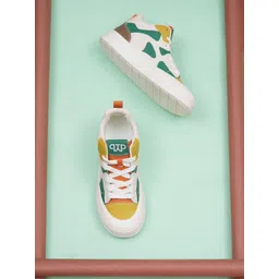 THE WHITE POLE Women Sneakers