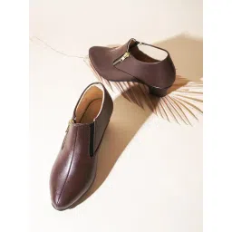 The White Pole Women's Brown Casual Boots