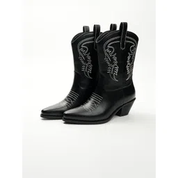 Theater Women Embroidered Block-Heeled Winter Boots