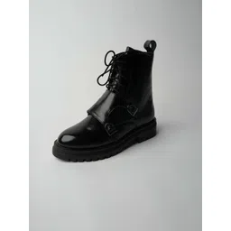 Theater Women High Top Regular Boots