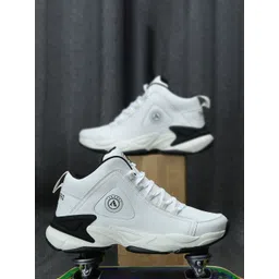 THNXBRO Men Colourblocked PU Sneakers