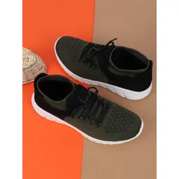 TPENT Men Anti Odour Slip-On Running Shoes