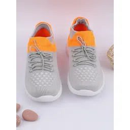TPENT Men Anti Odour Slip-On Running Shoes