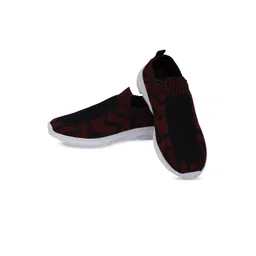 TPENT Men Black Colourblocked Slip-On Sneakers