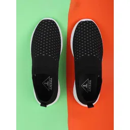 TPENT Men Black Mesh Running Non-Marking Shoes
