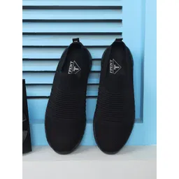TPENT Men Black Textile Running Shoes