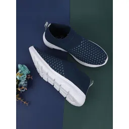 TPENT Men Blue Mesh Running Non-Marking Shoes