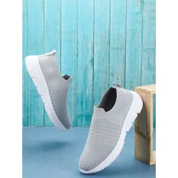 TPENT Men Mesh Running Non-Marking Shoes