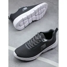TPENT Men Mesh Walking Non-Marking Shoes