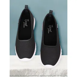 TPENT Women Lightweight Mesh Padded Insole Contrast Sole Slip-On Sneakers