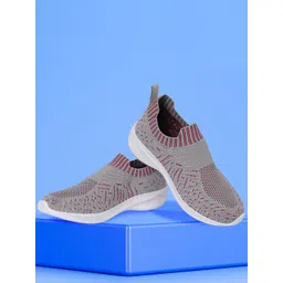 TPENT Women Mesh Anti Odour Running Non-Marking Shoes