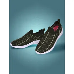 TPENT Women Super Grip EVA Textile Running Shoes