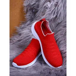 TPENT Women Textured Slip-On Running Sports Shoes
