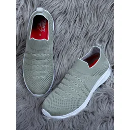 TPENT Women Woven Design Slip-On Sneakers